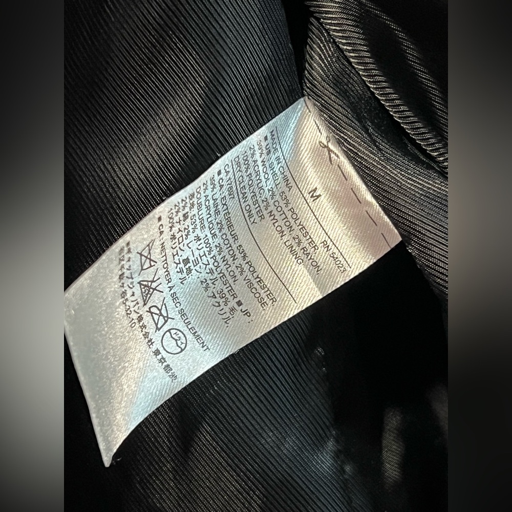 Banana Republic Men's Charcoal And Wool Blemd Top Coat 
Trench Coat
Size Medium - Picture 4 of 6